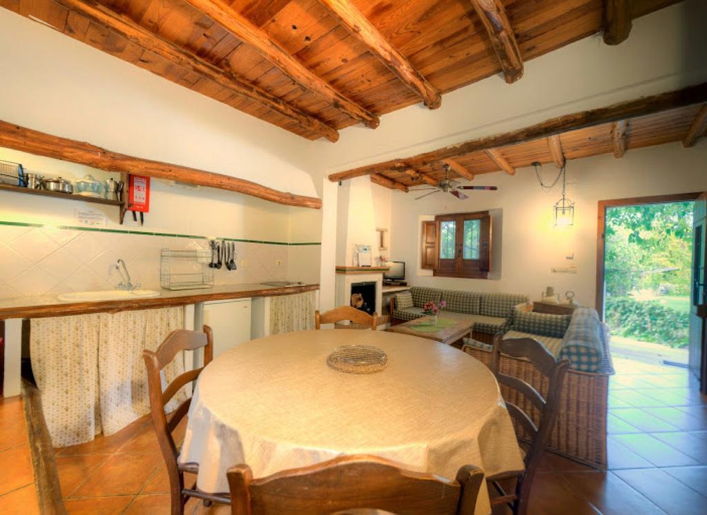 Ferienwohnung Cortijo Balzain La Zubia  Zimmer foto
